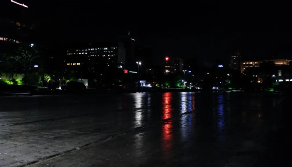 צלם מקצועי מסביר כיצד לצפות בליקוי השמש הגדול של המאה בבטחה, עם הדרכה מפורטת במשך כמעט שש דקות.